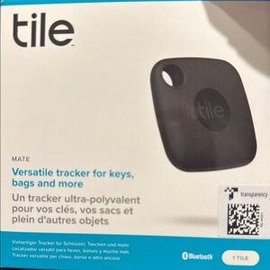 Mate Black Bluetooth Tracker